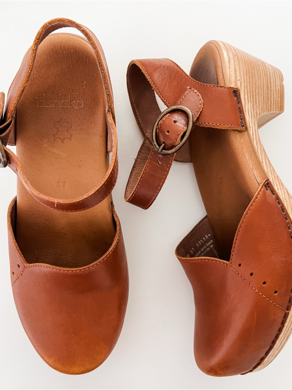 Dansko Sam Women’s Clog Shoes